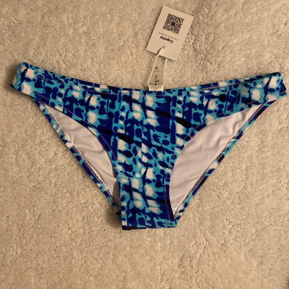 NWT Cupshe Bikini Bottom Size Medium